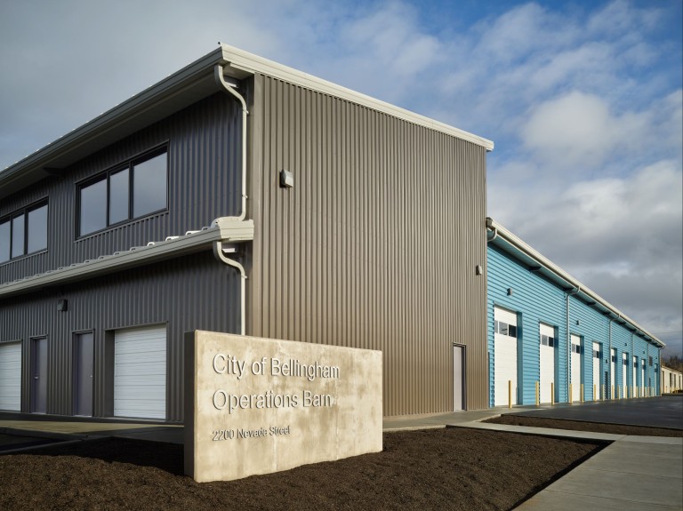 Metal building with multiple garage doors