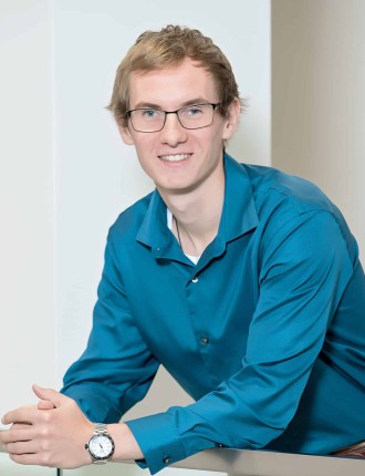 Headshot of Dylan Sanders