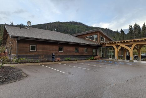 One story building with wooden slab walls