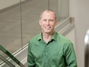 Headshot of Ken Ratcliffe